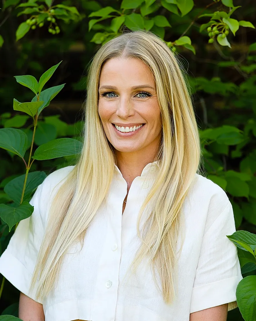 Portrait of Katie Links
